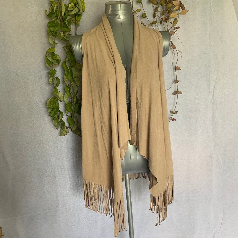 🌀 Pink Rose Boho Vest